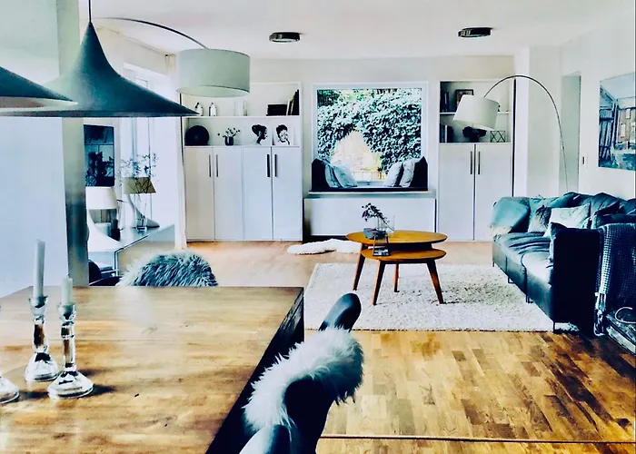 Ferienwohnung Beautiful House in Blankenese Hamburg